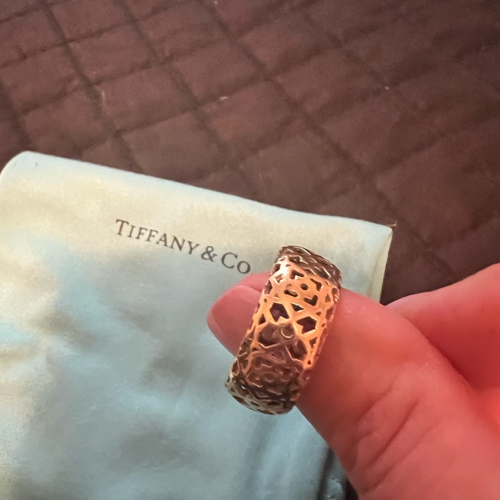 Authentic! Vintage Tiffany 18k gold Paloma Picasso Marrakesh ring size 8